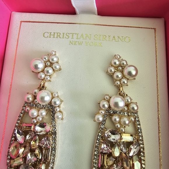 Christian Siriano Gold Faux Pearls Rhinestone Crystal Drop Champagne Earrings - Picture 2 of 4